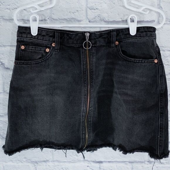 We The Free Dresses & Skirts - FREE People black denim skirt